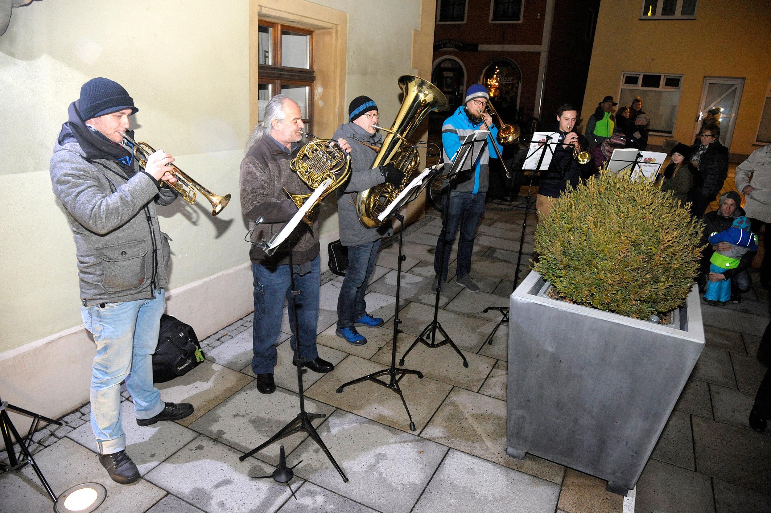 Hirschauer Stadt-Adventskalender 2018 - Fenster vom 24. Dezember 2018