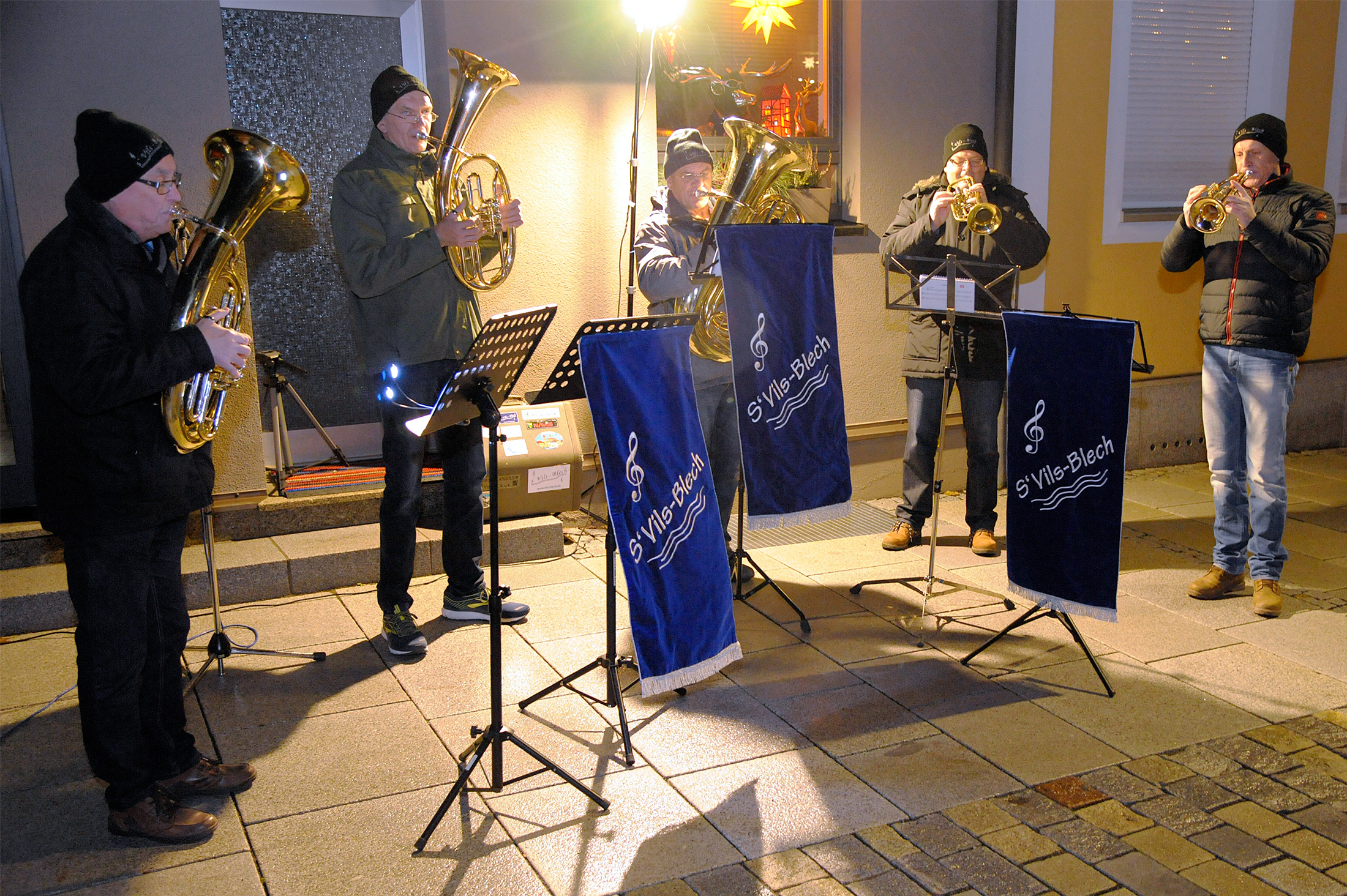 Hirschauer Stadt-Adventskalender 2019 - Fenster vom 24. Dezember 2019