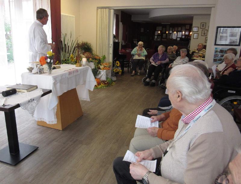 Evergreen-Senioren feiern Erntedankfest