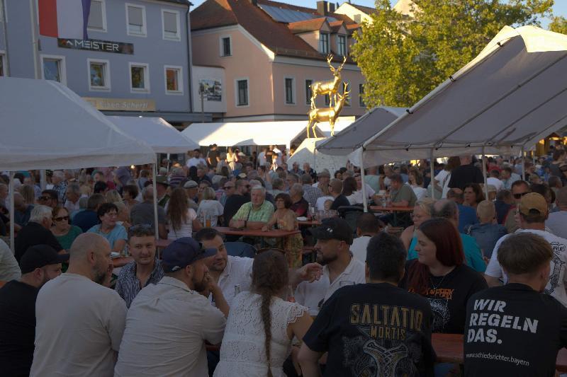 Marktplatzfest des Musikzugs einmal mehr Besuchermagnet