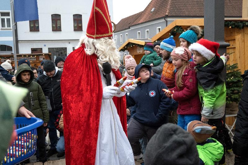 Am ersten Adventswochenende: Weihnachtsmarkt in Hirschau