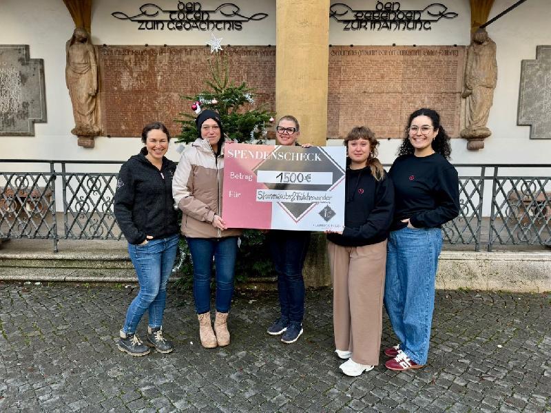 1.500 Euro spendete Ladies‘ Circle Amberg an den Verein  