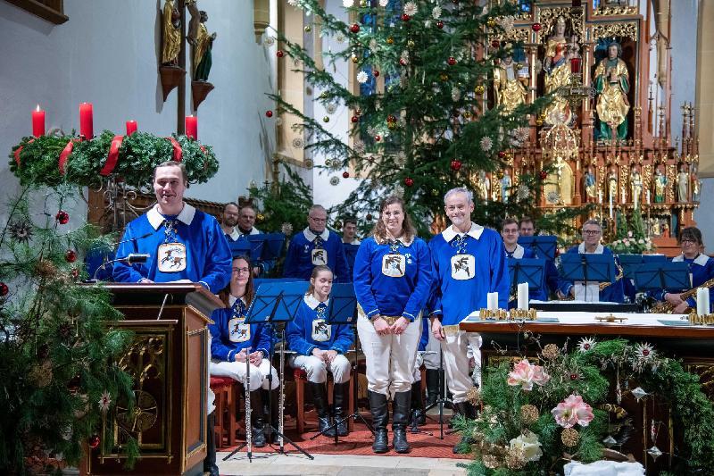 Stehende Ovationen für Weihnachtskonzert des Musikzug-Orchesters 