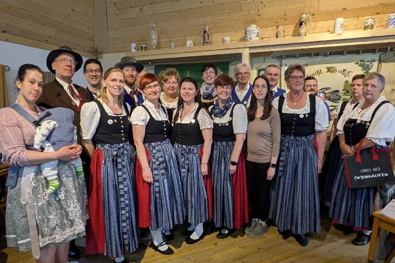 Hirschauer Trachtler blicken auf ein lebendiges Vereinsjahr zurück und bestätigen einstimmig ihre Vereinsführung