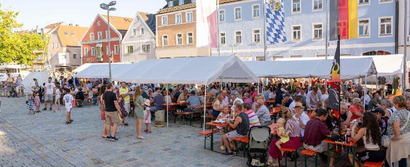 Heiße Stimmung bei heißem 50. Markplatzfest