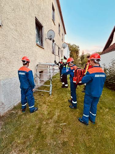 Hirschauer Feuerwehrjugend im 24-Stunden-Übungseinsatz