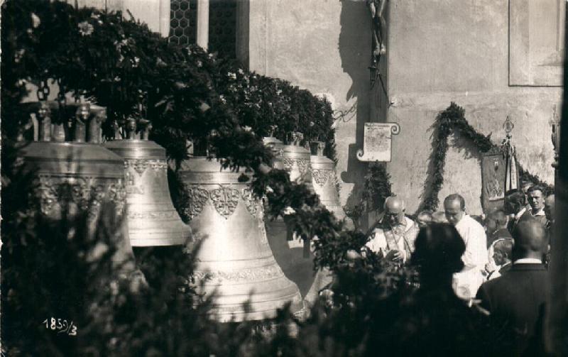 Vor 95 Jahren Geläut der Stadtpfarrkirche geweiht