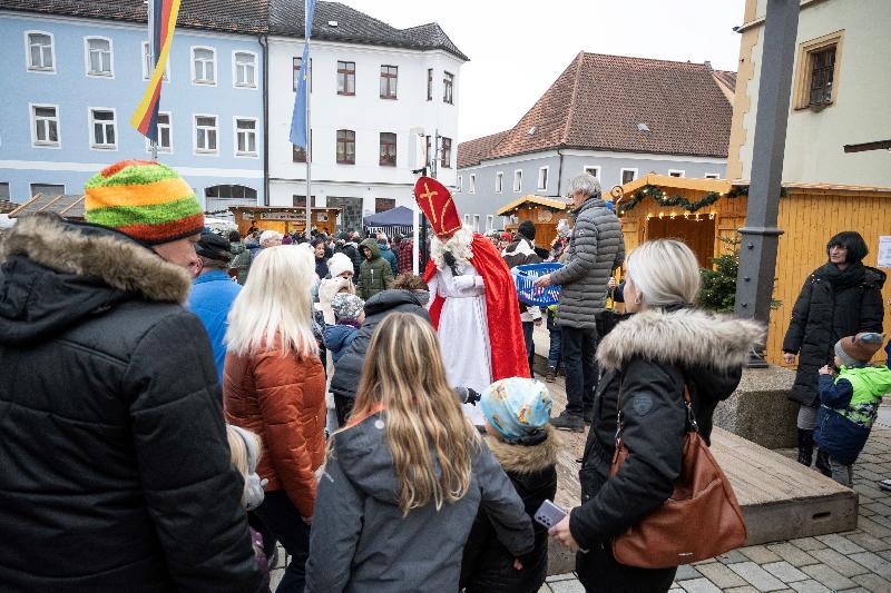 Am ersten Adventswochenende: Weihnachtsmarkt in Hirschau